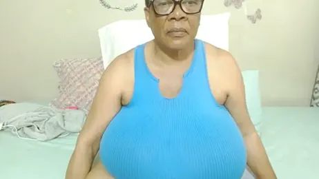 DairyQueen2 webcam model stream image