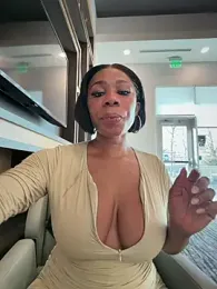 Belle___ webcam model stream image