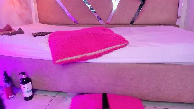 Renatta_ webcam model stream image