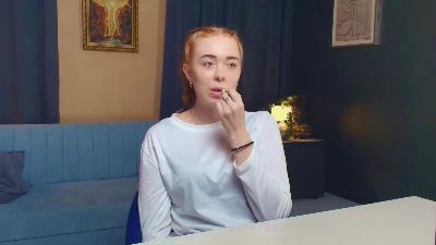 NelidaReus webcam model stream image