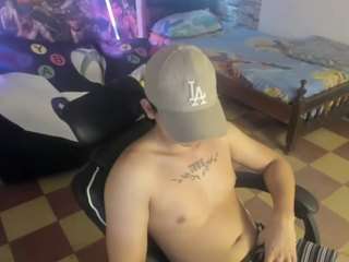 dave-beckers webcam model stream image
