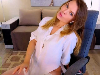 Audreyy webcam model stream image