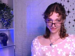 dann-foxy webcam model stream image