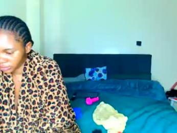 shee13 webcam chaturbate model stream image