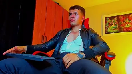 ALPHA_DOMINUS_ webcam model stream image