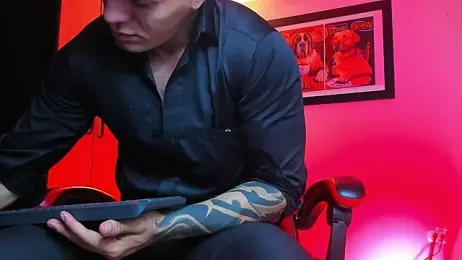 ALPHA_DOMINUS_ webcam model stream image