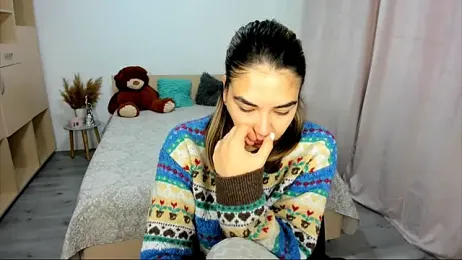 AlexaJuly webcam model stream image