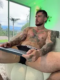 DimitriSullivan_ webcam stripchat model stream image