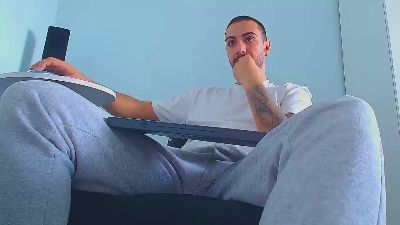 AndrewBanner webcam model stream image