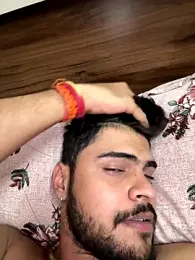 Hornybeardguy webcam model stream image