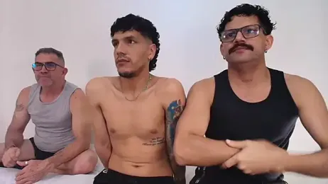 Benjamin_show webcam stripchat model stream image