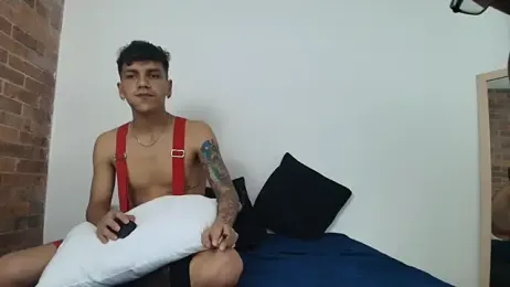 Benjamin_show webcam stripchat model stream image