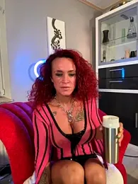 Hotmilfhamburg1 webcam model stream image