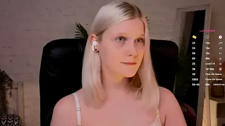 ShineJoan webcam model stream image