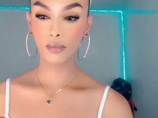 rianna-garcia1 webcam model stream image