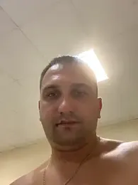 Mahrovmaxim webcam stripchat model stream image