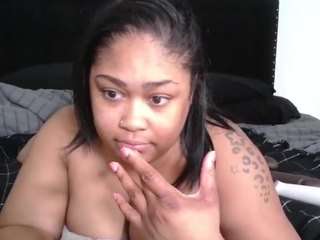 misszylahd webcam model stream image