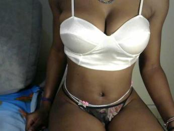 Juggle-assie webcam model stream image