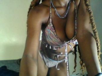 Juggle-assie webcam model stream image