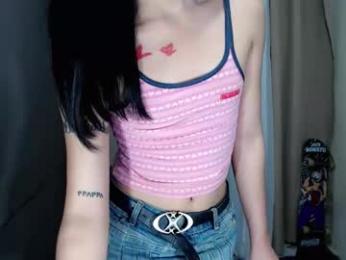littlelace_ webcam model stream image