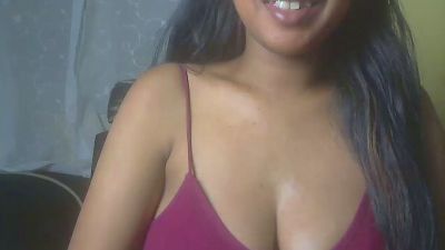 queenihot webcam model stream image