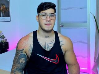 Niick Kollins webcam model stream image