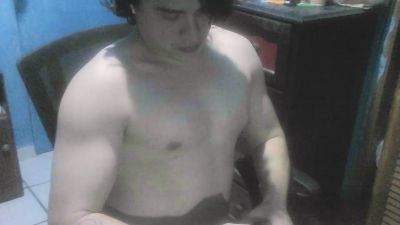 muycaliente97 webcam model stream image