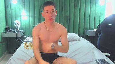 HunterHeat_ webcam cam4 model stream image