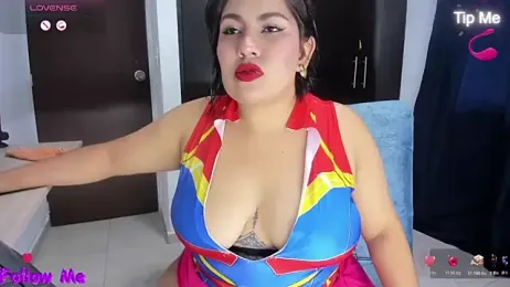 ElikoLanny_ webcam model stream image