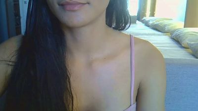 SkinnyKittenCam webcam model stream image