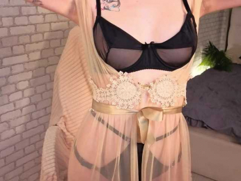 KiraMountrays webcam bongacams model stream image