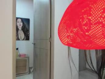 srta_roja webcam model stream image