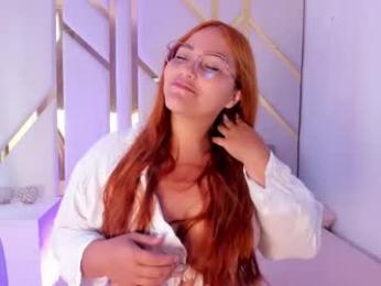 leahbarker webcam model stream image