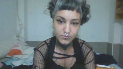 UrValkyrie webcam model stream image