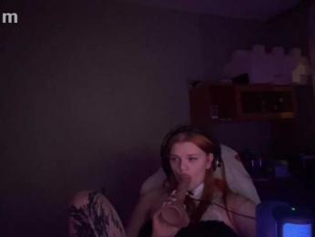 purple-hornet0 webcam model stream image