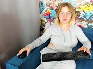 julia-jips webcam model stream image