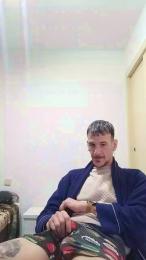 Elnene1995 webcam cam4 model stream image