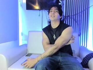 Toji Lee webcam model stream image