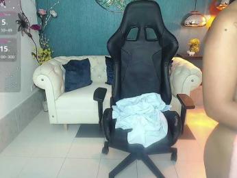 Miaynocolucci webcam model stream image