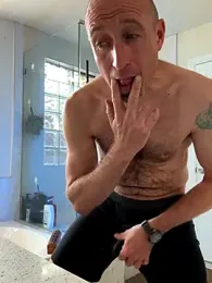 El_Gizmo webcam model stream image