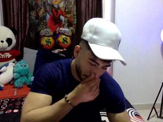 Niko Steel webcam model stream image