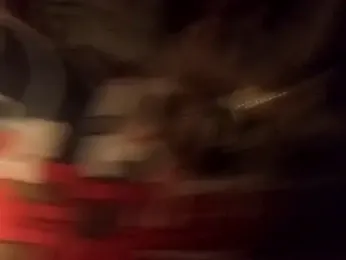 Twoslipperywhenwett webcam model stream image