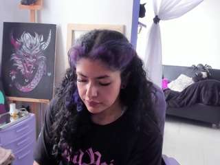 luna-dubois webcam model stream image