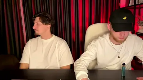 Adam_ice webcam model stream image