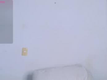 valen_thompson webcam model stream image