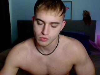 Bengie Lauper webcam model stream image