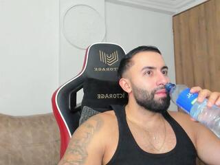 Magnus Wolf webcam model stream image