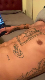 Juicytatts webcam model stream image