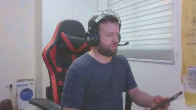 Giingz22 webcam model stream image