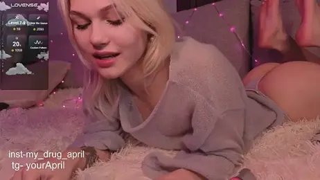 MyApril webcam model stream image